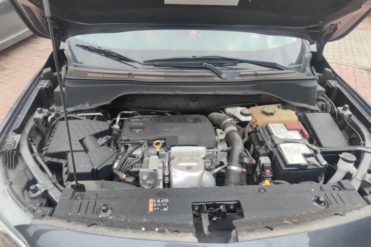 Used Chevrolet Orlando 2020 Light Hybrid Redline 530T Automatic Enjoyment Edition (5+2 Models) Engine Bay