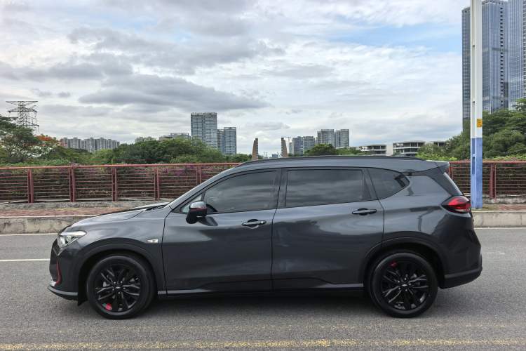 Used Chevrolet Orlando 2020 Light Hybrid Redline 530T Automatic Enjoyment Edition (5+2 Models) Exterior 11