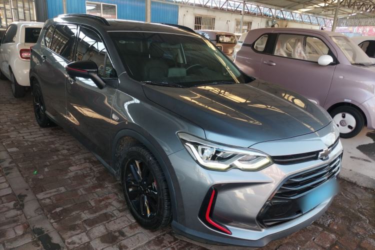 Used Chevrolet Orlando 2020 Light Hybrid Redline 530T Automatic Enjoyment Edition (5+2 Models) Exterior 2