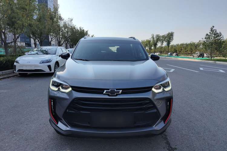 Used Chevrolet Orlando 2020 Light Hybrid Redline 530T Automatic Enjoyment Edition (5+2 Models) Exterior 3