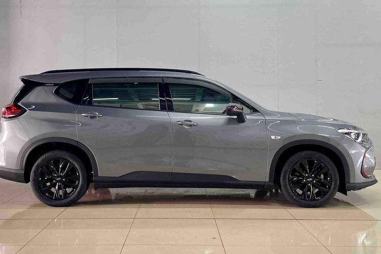 Used Chevrolet Orlando 2020 Light Hybrid Redline 530T Automatic Enjoyment Edition (5+2 Models) Exterior 3