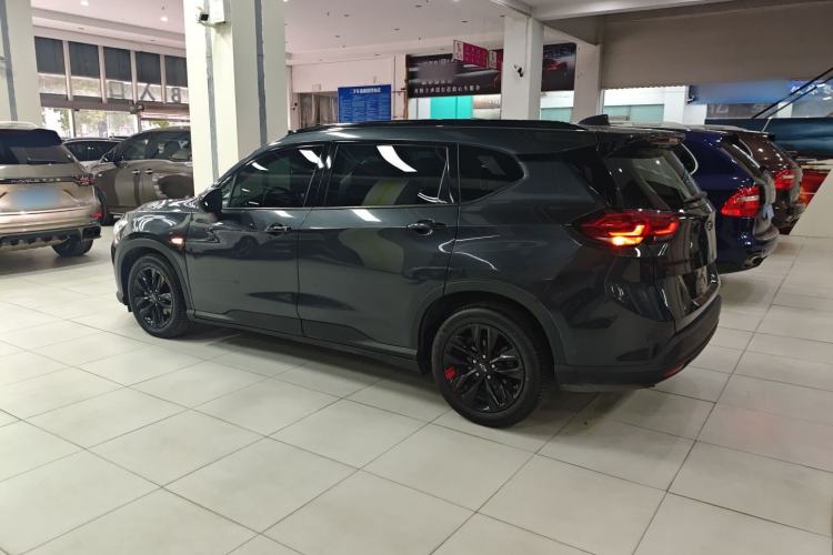 Used Chevrolet Orlando 2020 Light Hybrid Redline 530T Automatic Enjoyment Edition (5+2 Models) Exterior 3