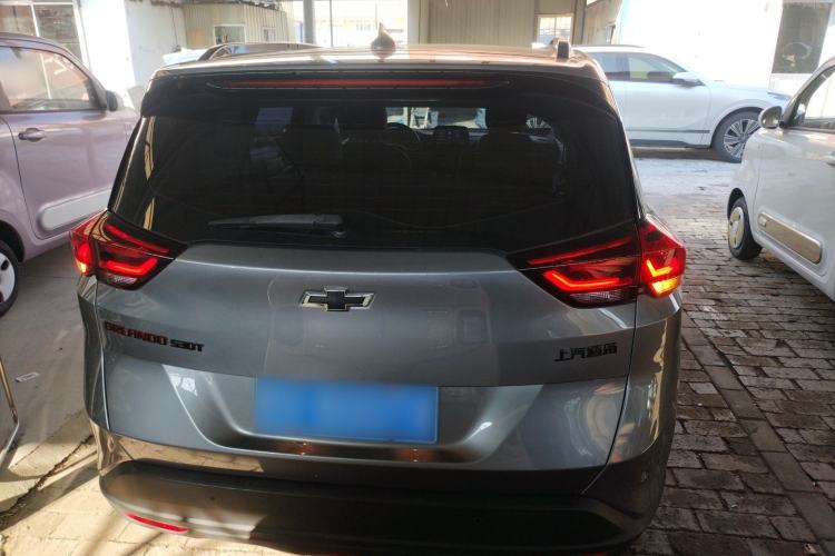 Used Chevrolet Orlando 2020 Light Hybrid Redline 530T Automatic Enjoyment Edition (5+2 Models) Exterior 4