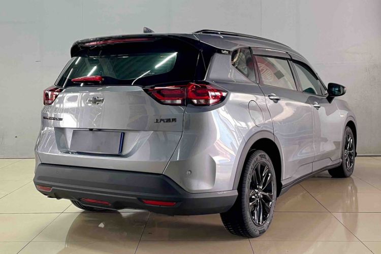 Used Chevrolet Orlando 2020 Light Hybrid Redline 530T Automatic Enjoyment Edition (5+2 Models) Exterior 5