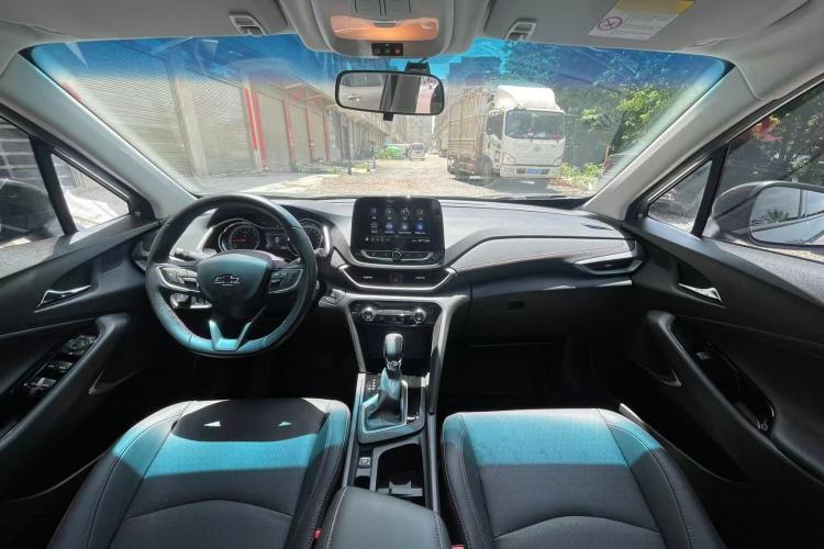 Used Chevrolet Orlando 2020 Light Hybrid Redline 530T Automatic Enjoyment Edition (5+2 Models) Exterior 5