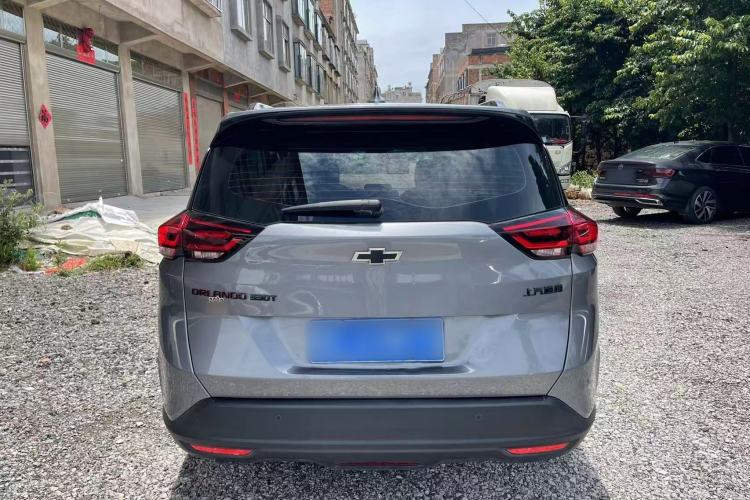 Used Chevrolet Orlando 2020 Light Hybrid Redline 530T Automatic Enjoyment Edition (5+2 Models) Exterior 5