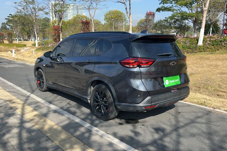 Used Chevrolet Orlando 2020 Light Hybrid Redline 530T Automatic Enjoyment Edition (5+2 Models) Exterior 5