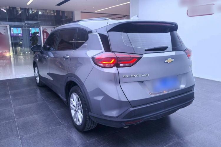 Used Chevrolet Orlando 2020 Mild Hybrid 530T Automatic Enjoyment Edition (5+2 Models) Exterior 5