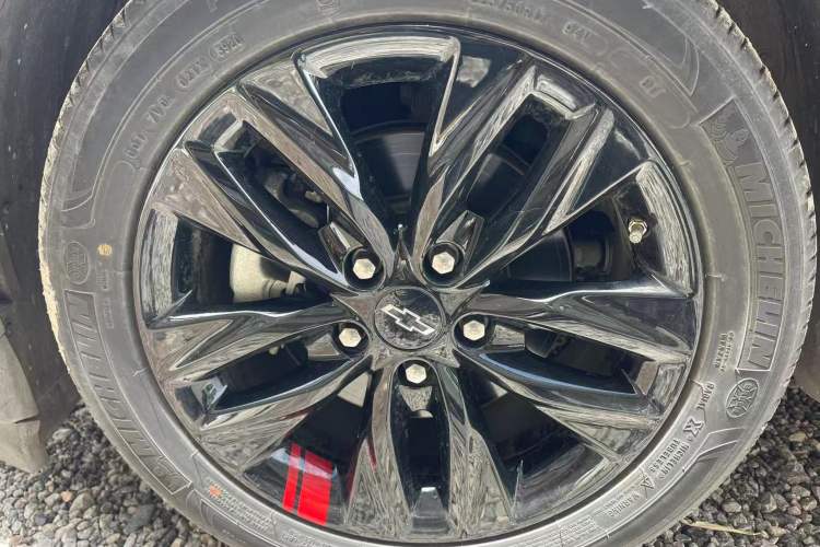 Used Chevrolet Orlando 2020 Light Hybrid Redline 530T Automatic Enjoyment Edition (5+2 Models) Exterior 7