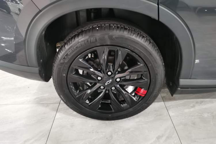 Used Chevrolet Orlando 2020 Light Hybrid Redline 530T Automatic Enjoyment Edition (5+2 Models) Exterior 8