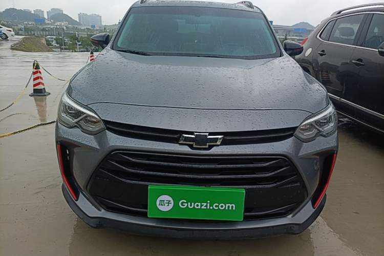Used Chevrolet Orlando 2020 Light Hybrid Redline 530T Automatic Enjoyment Edition (5+2 Models) Front