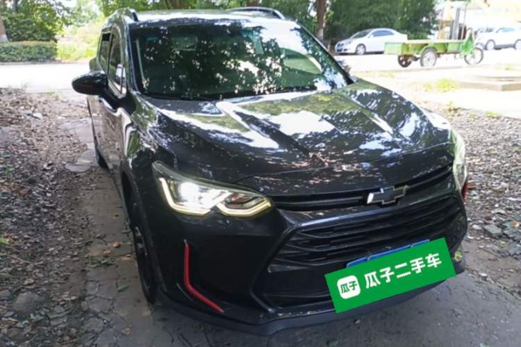 Used Chevrolet Orlando 2020 Light Hybrid Redline 530T Automatic Enjoyment Edition (5+2 Models) Front Right 45 Deg