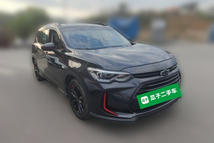 Used Chevrolet Orlando 2020 Light Hybrid Redline 530T Automatic Enjoyment Edition (5+2 Models) Front Right 45 Deg