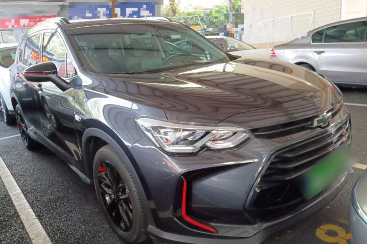 Used Chevrolet Orlando 2020 Light Hybrid Redline 530T Automatic Enjoyment Edition (5+2 Models) Front Right 45 Deg