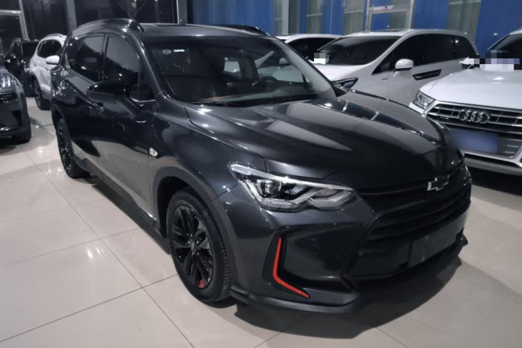 Used Chevrolet Orlando 2020 Light Hybrid Redline 530T Automatic Enjoyment Edition (5+2 Models) Front Right 45 Deg