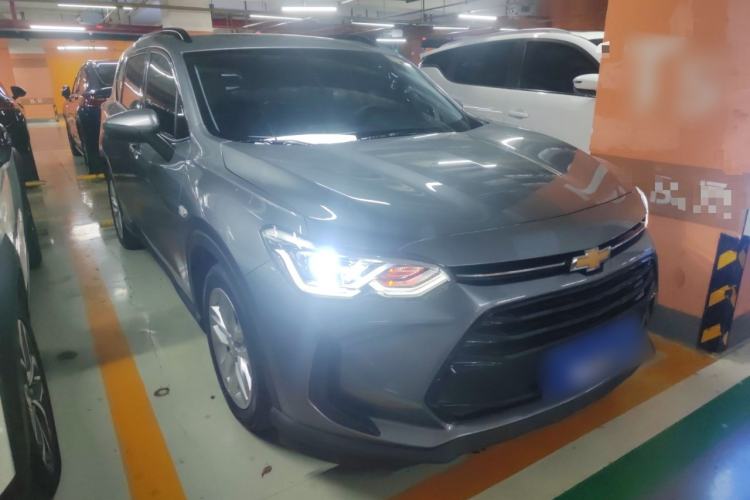 Used Chevrolet Orlando 2020 Mild Hybrid 530T Automatic Enjoyment Edition (5+2 Models) Front Right 45 Deg