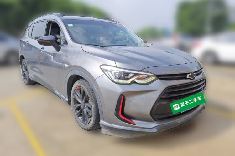 Used Chevrolet Orlando 2020 Light Hybrid Redline 530T Automatic Enjoyment Edition (5+2 Models) Front Right 45 Deg