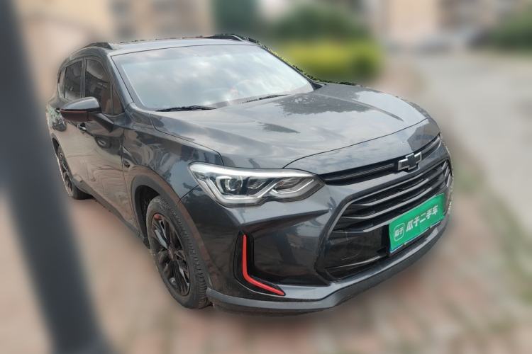 Used Chevrolet Orlando 2020 Light Hybrid Redline 530T Automatic Enjoyment Edition (5+2 Models) Front Right 45 Deg