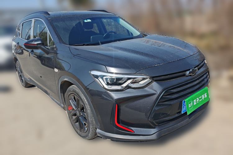 Used Chevrolet Orlando 2020 Light Hybrid Redline 530T Automatic Enjoyment Edition (5+2 Models) Front Right 45 Deg