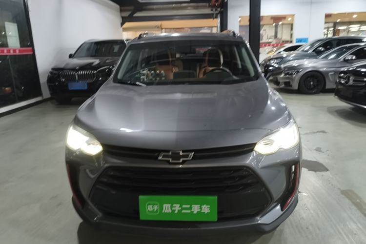 Used Chevrolet Orlando 2020 Light Hybrid Redline 530T Automatic Enjoyment Edition (5+2 Models) Front