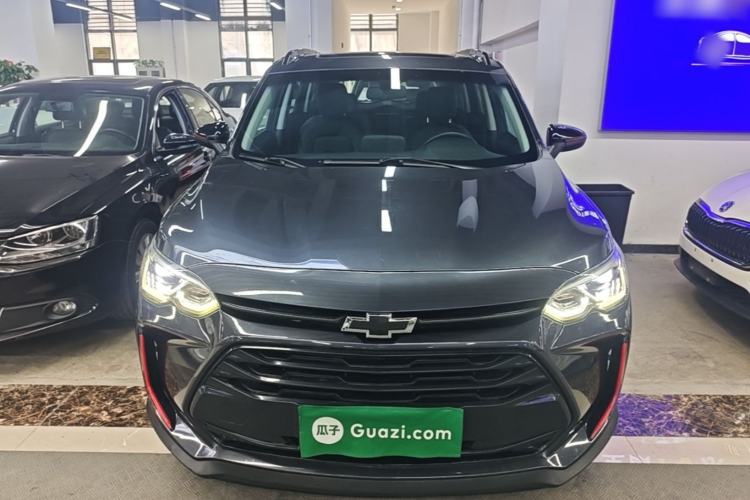 Used Chevrolet Orlando 2020 Light Hybrid Redline 530T Automatic Enjoyment Edition (5+2 Models) Front