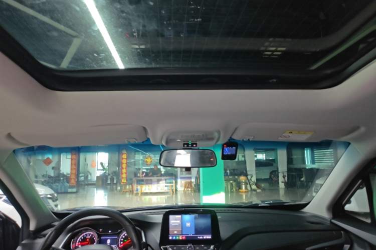 Used Chevrolet Orlando 2020 Light Hybrid Redline 530T Automatic Enjoyment Edition (5+2 Models) Headliner