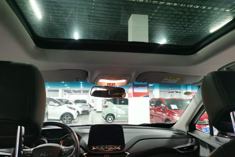 Used Chevrolet Orlando 2020 Light Hybrid Redline 530T Automatic Enjoyment Edition (5+2 Models) Headliner