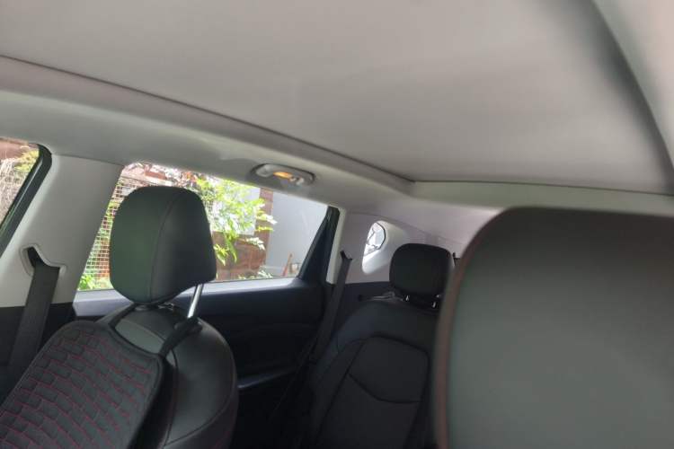 Used Chevrolet Orlando 2020 Light Hybrid Redline 530T Automatic Enjoyment Edition (5+2 Models) Headliner