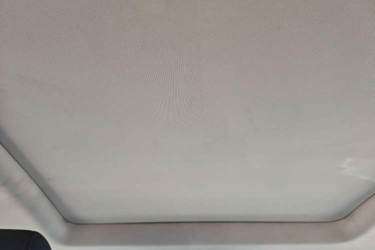 Used Chevrolet Orlando 2020 Light Hybrid Redline 530T Automatic Enjoyment Edition (5+2 Models) Headliner