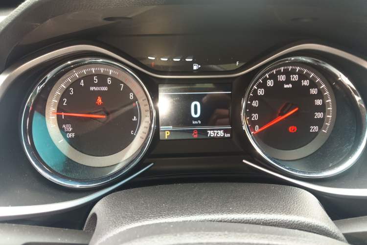 Used Chevrolet Orlando 2020 Light Hybrid Redline 530T Automatic Enjoyment Edition (5+2 Models) Instrument Cluster