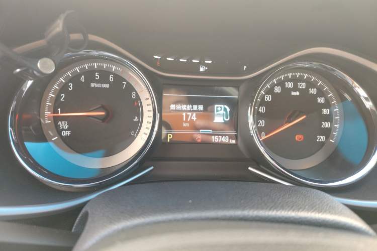 Used Chevrolet Orlando 2020 Light Hybrid Redline 530T Automatic Enjoyment Edition (5+2 Models) Instrument Cluster