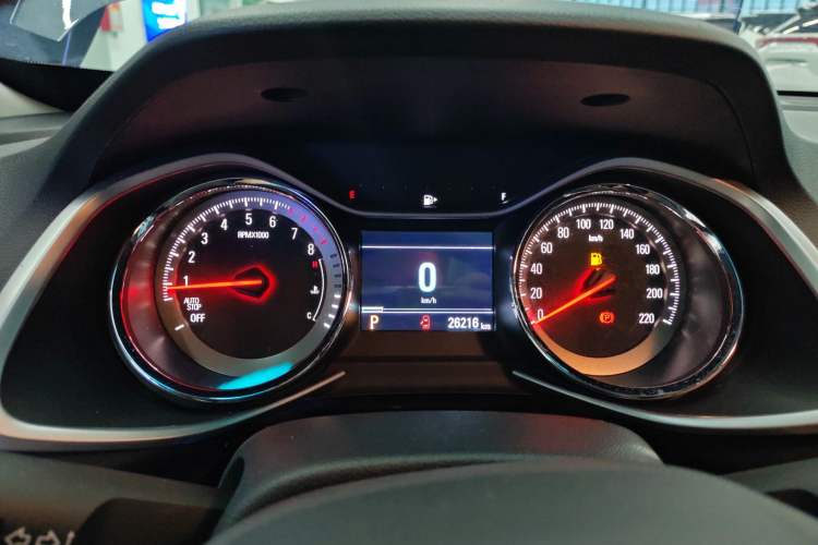 Used Chevrolet Orlando 2020 Light Hybrid Redline 530T Automatic Enjoyment Edition (5+2 Models) Instrument Cluster