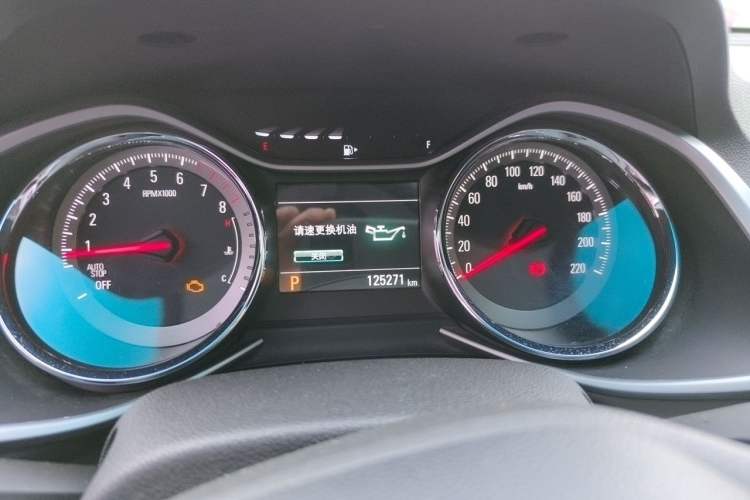 Used Chevrolet Orlando 2020 Mild Hybrid 530T Automatic Enjoyment Edition (5+2 Models) Instrument Cluster