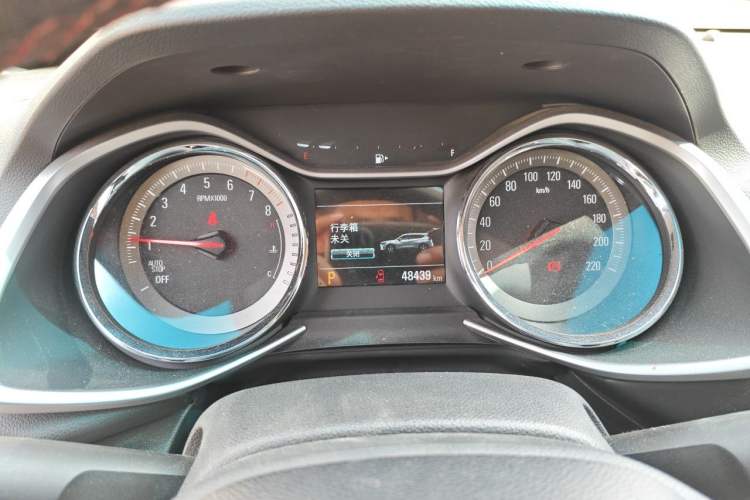 Used Chevrolet Orlando 2020 Light Hybrid Redline 530T Automatic Enjoyment Edition (5+2 Models) Instrument Cluster