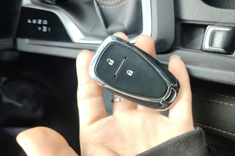 Used Chevrolet Orlando 2020 Mild Hybrid 530T Automatic Enjoyment Edition (5+2 Models) Interior 1