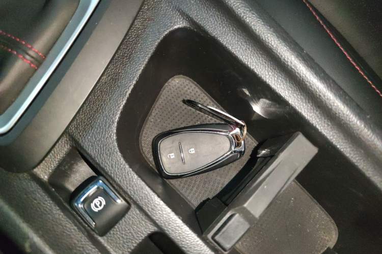 Used Chevrolet Orlando 2020 Light Hybrid Redline 530T Automatic Enjoyment Edition (5+2 Models) Interior 1