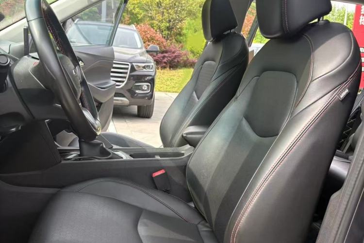 Used Chevrolet Orlando 2020 Light Hybrid Redline 530T Automatic Enjoyment Edition (5+2 Models) Interior 1