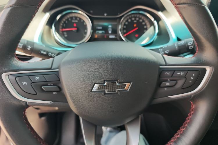 Used Chevrolet Orlando 2020 Light Hybrid Redline 530T Automatic Enjoyment Edition (5+2 Models) Interior 1