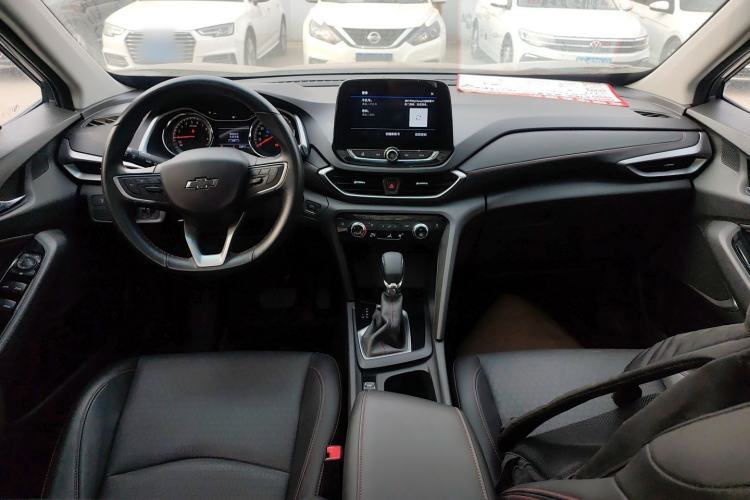 Used Chevrolet Orlando 2020 Light Hybrid Redline 530T Automatic Enjoyment Edition (5+2 Models) Interior 2