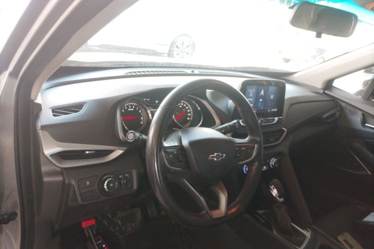 Used Chevrolet Orlando 2020 Light Hybrid Redline 530T Automatic Enjoyment Edition (5+2 Models) Interior 2