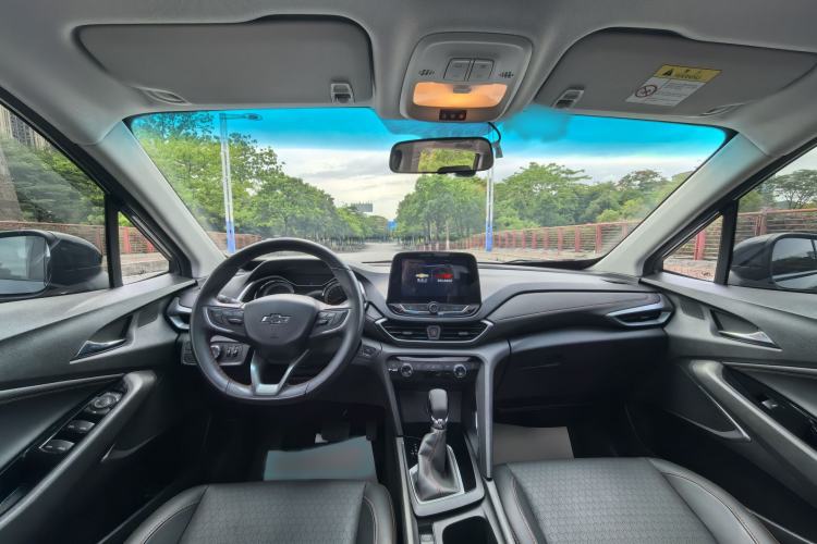 Used Chevrolet Orlando 2020 Light Hybrid Redline 530T Automatic Enjoyment Edition (5+2 Models) Interior 3