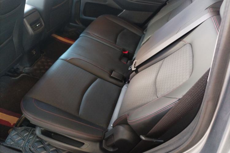 Used Chevrolet Orlando 2020 Light Hybrid Redline 530T Automatic Enjoyment Edition (5+2 Models) Interior 4