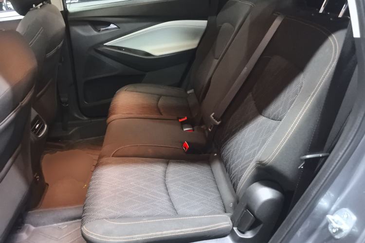 Used Chevrolet Orlando 2020 Mild Hybrid 530T Automatic Enjoyment Edition (5+2 Models) Interior 4