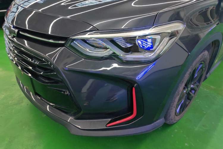 Used Chevrolet Orlando 2020 Light Hybrid Redline 530T Automatic Enjoyment Edition (5+2 Models) Left Front Headlight