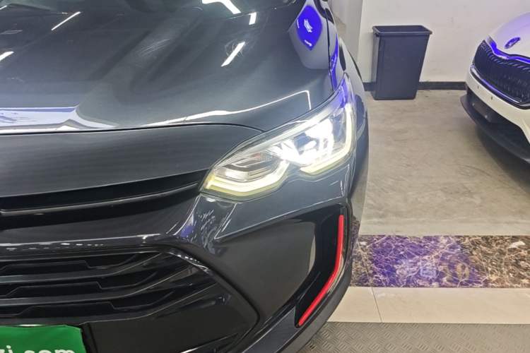 Used Chevrolet Orlando 2020 Light Hybrid Redline 530T Automatic Enjoyment Edition (5+2 Models) Left Front Headlight