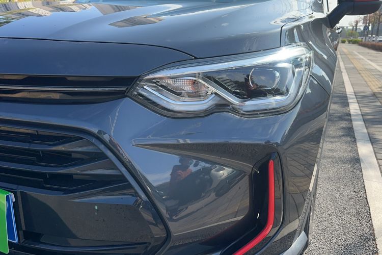 Used Chevrolet Orlando 2020 Light Hybrid Redline 530T Automatic Enjoyment Edition (5+2 Models) Left Front Headlight