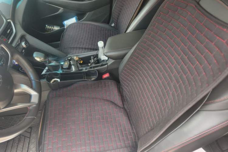 Used Chevrolet Orlando 2020 Light Hybrid Redline 530T Automatic Enjoyment Edition (5+2 Models) Left Front Seat