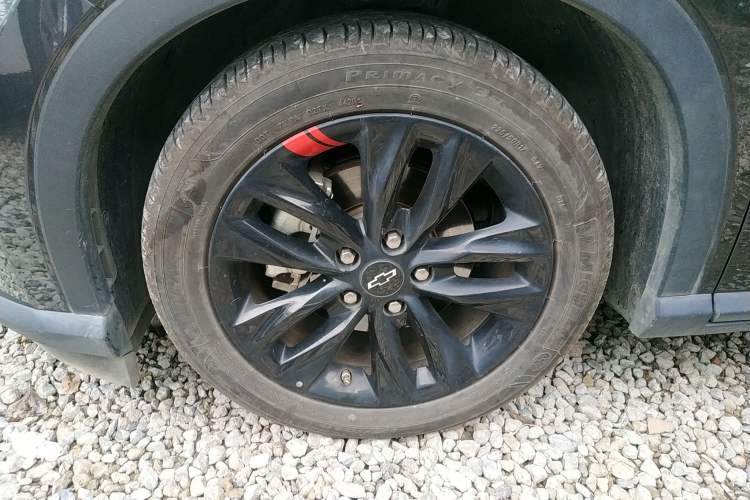 Used Chevrolet Orlando 2020 Light Hybrid Redline 530T Automatic Enjoyment Edition (5+2 Models) Left Front Wheel Hub