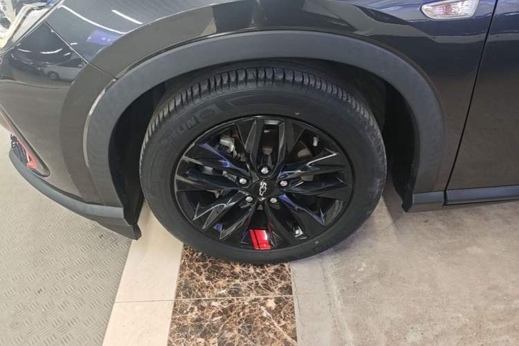 Used Chevrolet Orlando 2020 Light Hybrid Redline 530T Automatic Enjoyment Edition (5+2 Models) Left Front Wheel Hub
