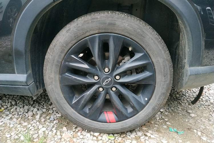 Used Chevrolet Orlando 2020 Light Hybrid Redline 530T Automatic Enjoyment Edition (5+2 Models) Left Rear Wheel Hub